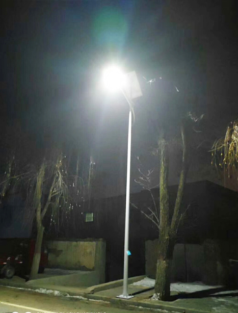 积石山县黄南太阳能路灯项目