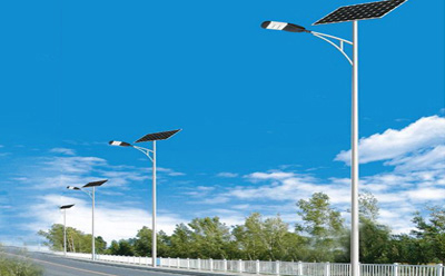 农村道路装黄南太阳能路灯选多大瓦数实测 农村道路装黄南太阳能路灯选多大瓦数实测